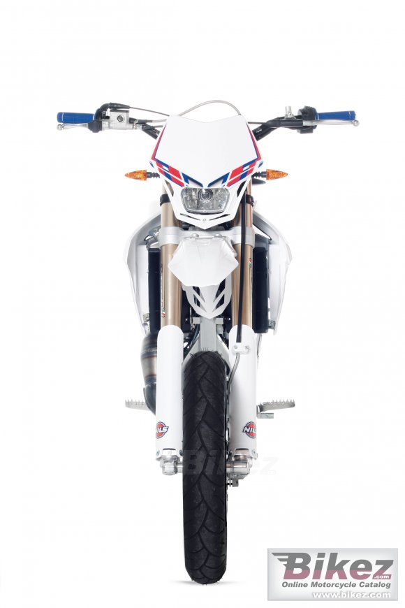 2013 Valenti SM 50 photo